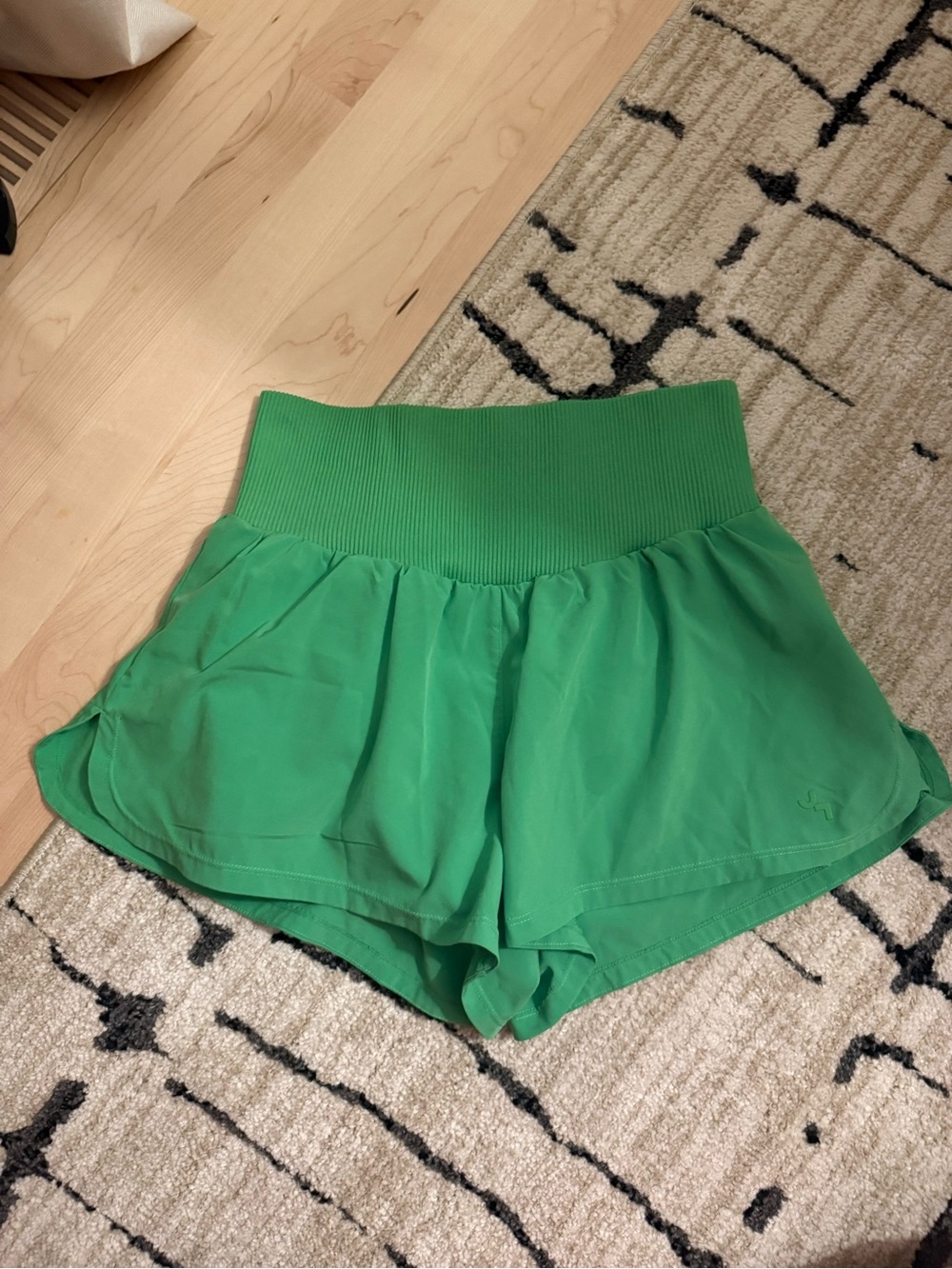 JoyLab Green Women's Athletic Skort-Style Shorts